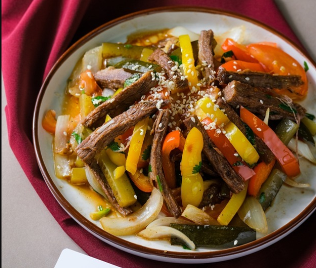 Мясо с овощами 250гр