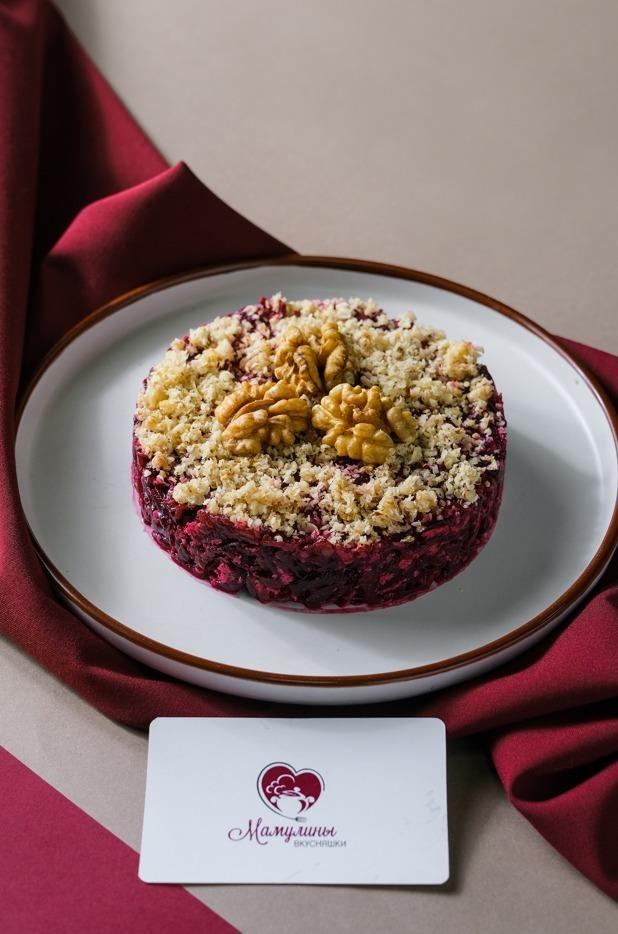 "Грек жаңғағы қосылған қызылша" салаты, 400 гр